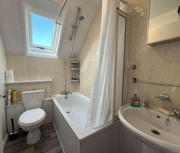 Hargood Close, Kenton, HA3 - Photo 3