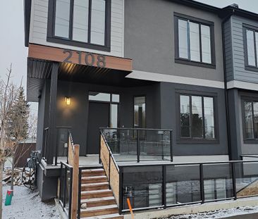 2108 9 Street Northwest, Calgary - Photo 1