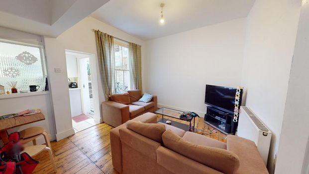 5 bedroom terraced house to rent - Photo 1