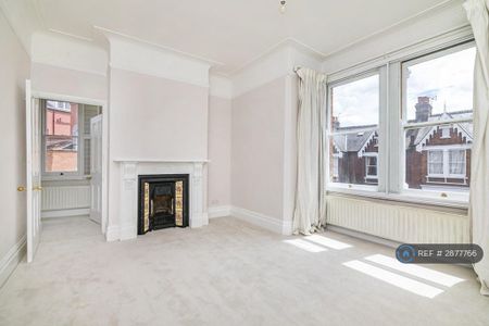 2 bedroom end of terrace house to rent - Photo 2
