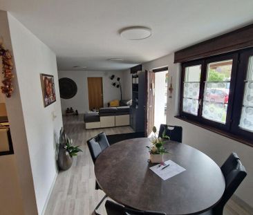 Un bâtiment nouvellement isolé avec accès direct - Photo 4