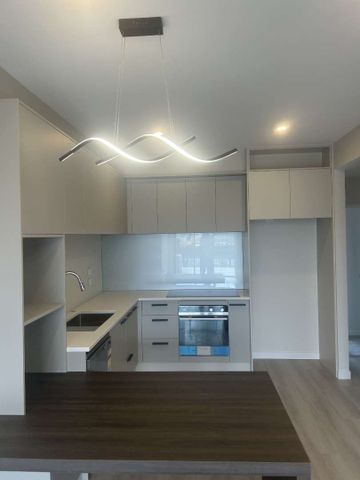 Brand New townhouse in central silverdale - Photo 2