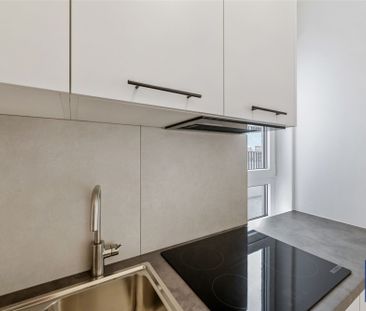 Volledig gerenoveerd appartement met 1 slaapkamer - Photo 5