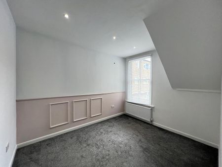 3 bedroom maisonette to rent - Photo 5