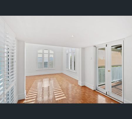 1 Sea View Terrace, Cottesloe, WA 6011 - Photo 2