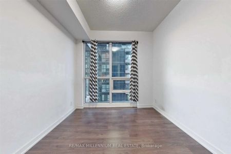 2212 Lake Shore Boulevard #608 - Photo 3