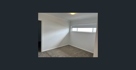 Impressive family home - Photo 2