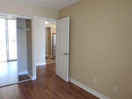 For Lease - 18 Parkview Avenue Unit# 309, Toronto, Ontario - Photo 5