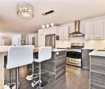 4 1/2 Sainte-Foy avec terrasse arrière privée. - Photo 1