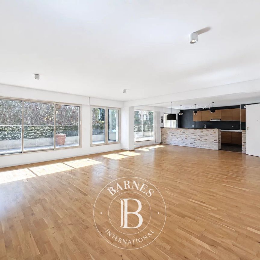 Levallois-Perret, Appartement 4 Chambres - 170 m² en location - Photo 1