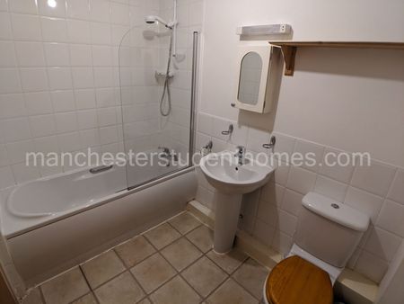 Mitford Road, Manchester, M14 6NT - Photo 4