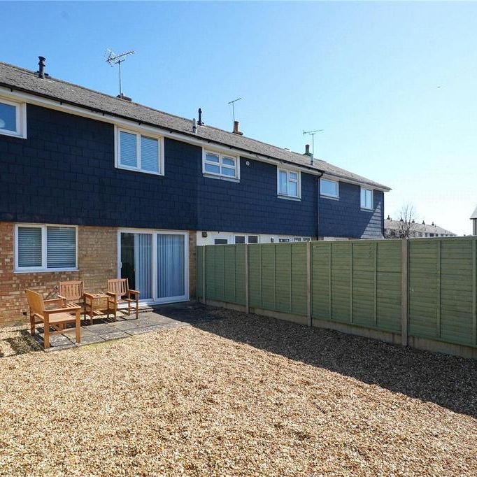 3 bedroom terraced house to rent - Photo 1
