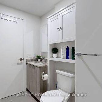 modern feel heart of st.clair west + den! - Photo 4