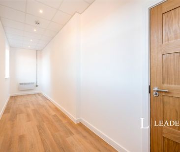 1 bedroom apartment to rent Commercial Road, Portsmouth, Hampshire,... - Photo 5