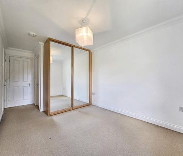 2 bedroom maisonette to rent - Photo 5