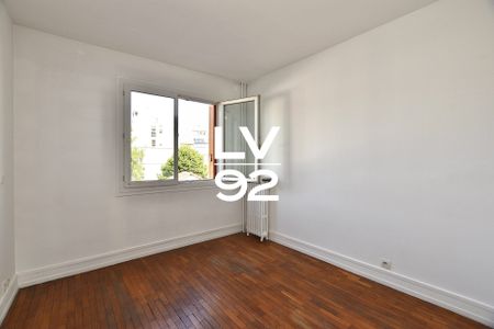 Location Appartement 3 pièces 70m² ASNIERES SUR SEINE 92600 - Photo 4
