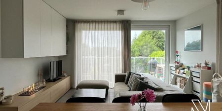 Appartement te huur in Harelbeke voor € 850 met 2 slaapkamers - Photo 2