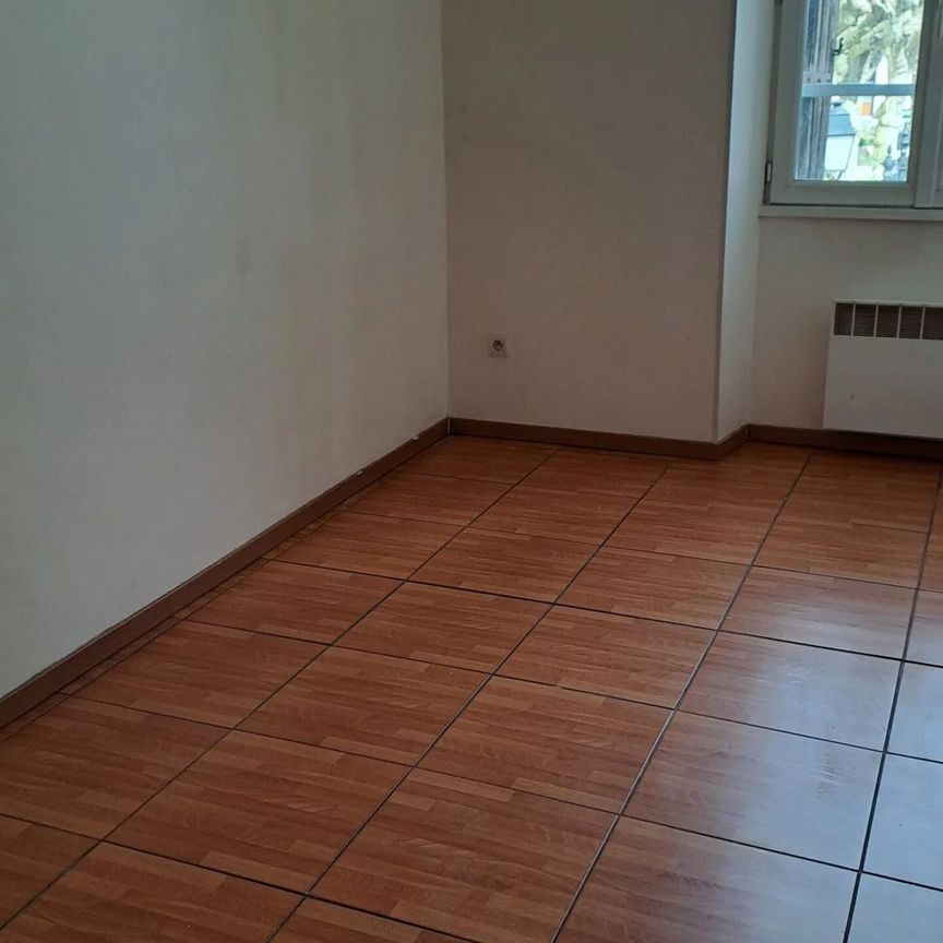 Location Appartement 3 pièces 58 m2 à Saint-Laurent-Médoc - Photo 1