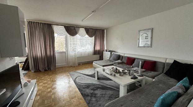 Gutgeschnittene 2.5-Zimmerwohnung mit 2 Loggien in Bad Godesberg - Photo 1