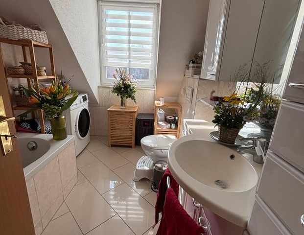 Wunderschöne Dachgeschosswohnung - Photo 1