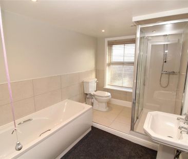 2 bedroom terraced house to rent - Photo 6