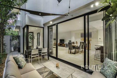 3 Steeplechase Green, Floreat WA 6014 - House For Rent | Domain - Photo 2