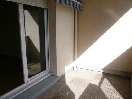 Location Appartement 3 pièces 72m² ORLEANS 45000 - Photo 5