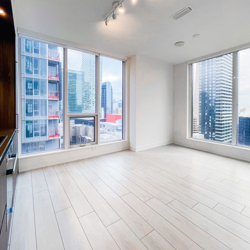 For Lease - 35 Mercer Street Unit# 2116, Toronto, Ontario - Photo 1
