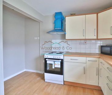 3 bedroom terraced house to rent - Photo 4