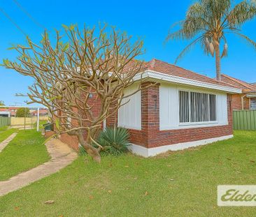 Two-Bedroom Home Plus Sunroom in Central Lidcombe Location - Photo 1