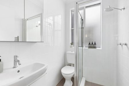 10/126 Victoria Street, Potts Point - Photo 5