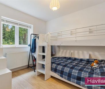 3 bedroom detached house to rent - Photo 3