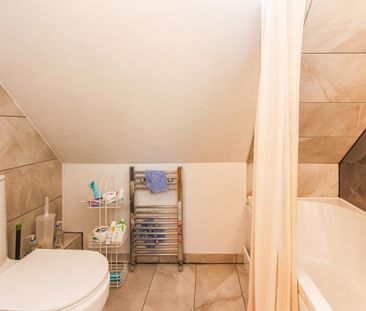 4 bed Semi-Detached House for Rent - Photo 2