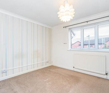 2 bedroom terraced house to rent - Photo 4