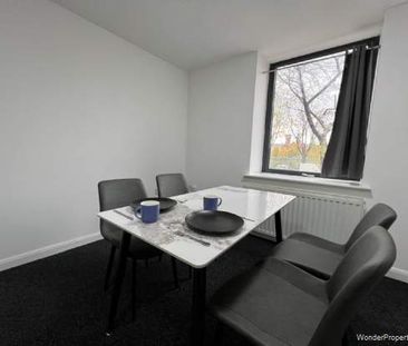 1 bedroom property to rent in Salford - Photo 4