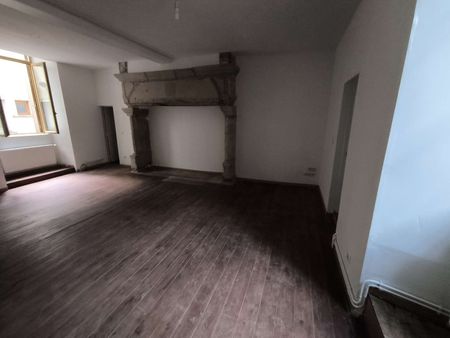 Location Appartement 4 pièces 70m² TULLE 19000 - Photo 4