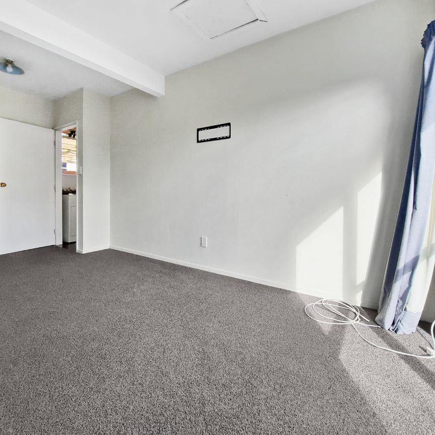 2/104 Mandeville Street, Riccarton Christchurch 8011 - Photo 1