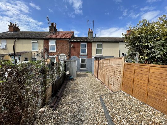 Exmouth Road, Great Yarmouth - Photo 1