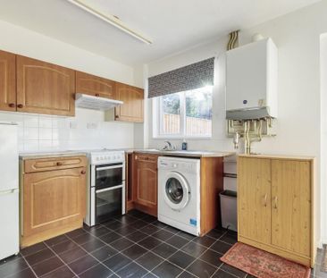 2 bedroom terraced house to rent - Photo 3