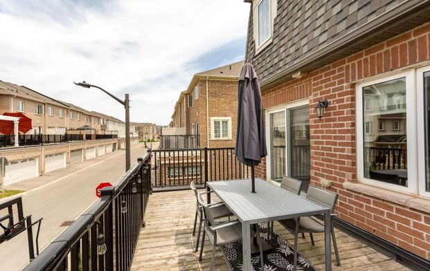 For Lease - 3002 Preserve Drive Unit# 15, Oakville, Ontario - Photo 1