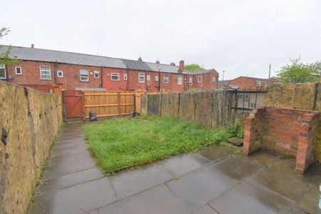 Ash Street, Tyldesley, M29 - Photo 4