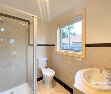 8 Greensted Grove, Roxburgh Park, Vic 3064 - Photo 6