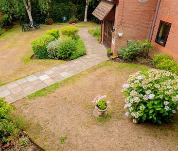 1 bedroom retirement property to rent - Photo 4