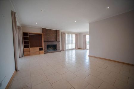 Location, Location - Photo 3