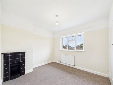 2 bedroom semi-detached house to rent - Photo 4