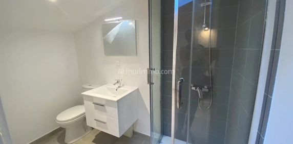 Location Appartement 2 pièces 34 m2 à Vinon-sur-Verdon - Photo 2