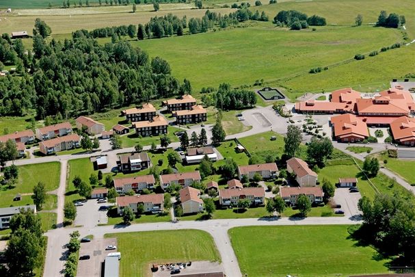 Gunnarsbyvägen 13 B - Foto 1