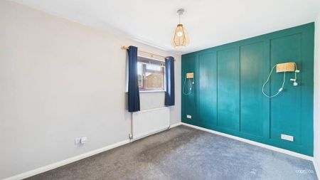 2 bedroom semi-detached house to rent - Photo 5