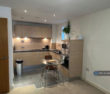 1 bedroom flat to rent - Photo 4