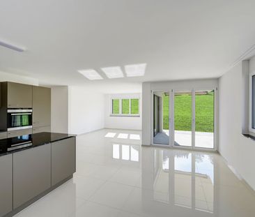 3.5 Zimmer, 104 m², 2. Stock - Photo 1